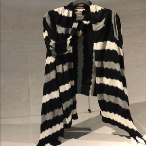 Shawl sweater with black and white stripes